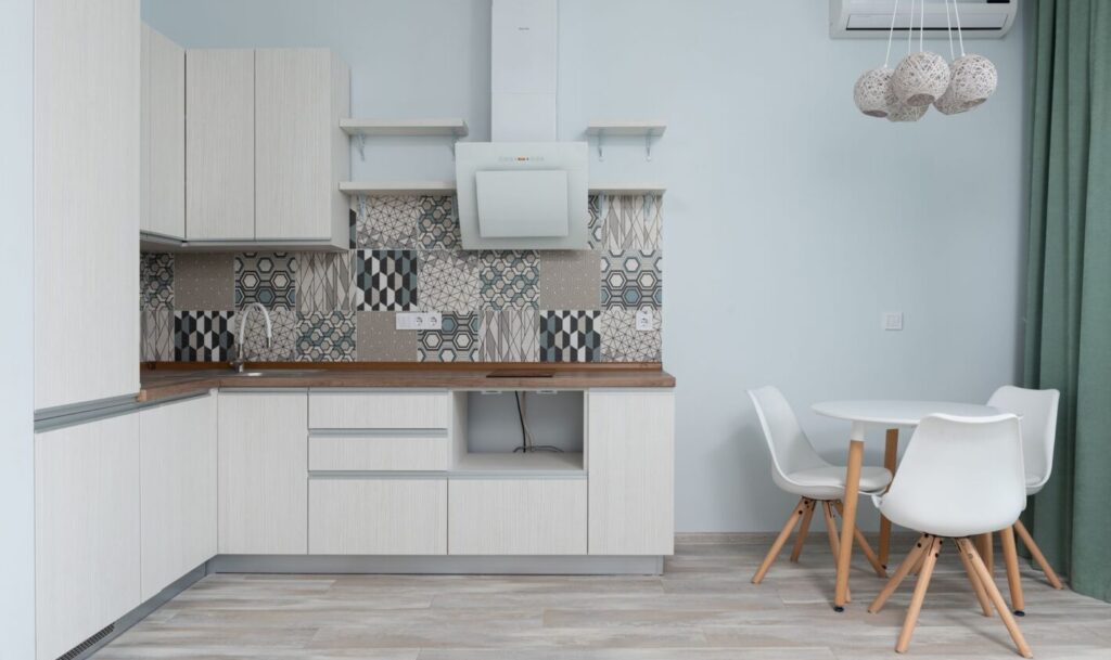 L Shape Kitchens in Kolkata